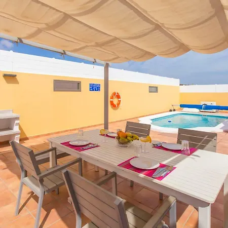 Villa Bella Lucia 3. Piscina Climatizada, Wifi, Bbq. Corralejo Exterior photo